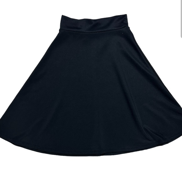 🛍️3/$15 Charlotte Russe A Line Midi skirt - Picture 1 of 2